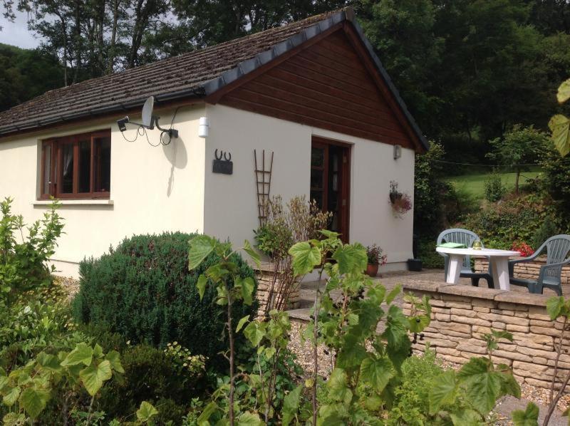 Ty Twt - Complete Holiday Home Llandysul Exterior photo