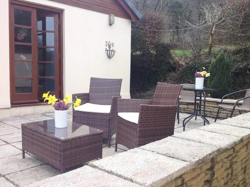 Ty Twt - Complete Holiday Home Llandysul Exterior photo